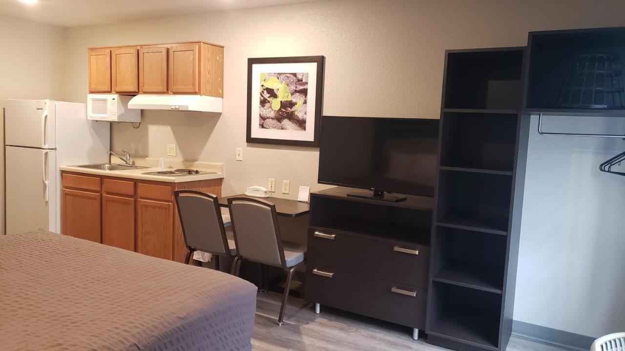 Woodspring Suites Kansas City Mission Merriam エクステリア 写真
