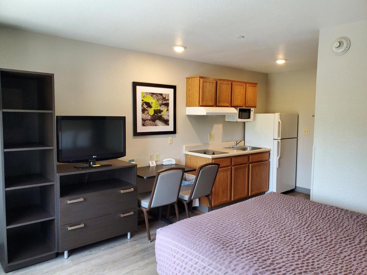 Woodspring Suites Kansas City Mission Merriam エクステリア 写真