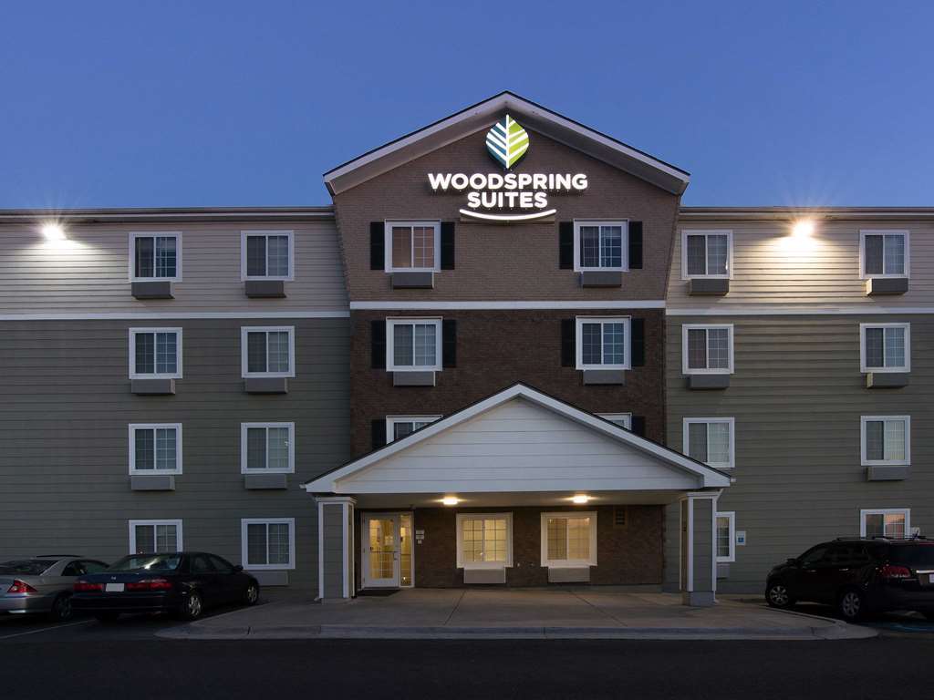 Woodspring Suites Kansas City Mission Merriam エクステリア 写真