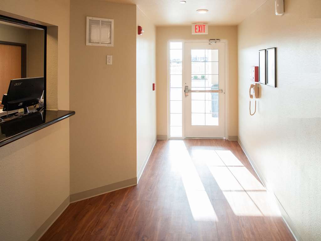 Woodspring Suites Kansas City Mission Merriam インテリア 写真